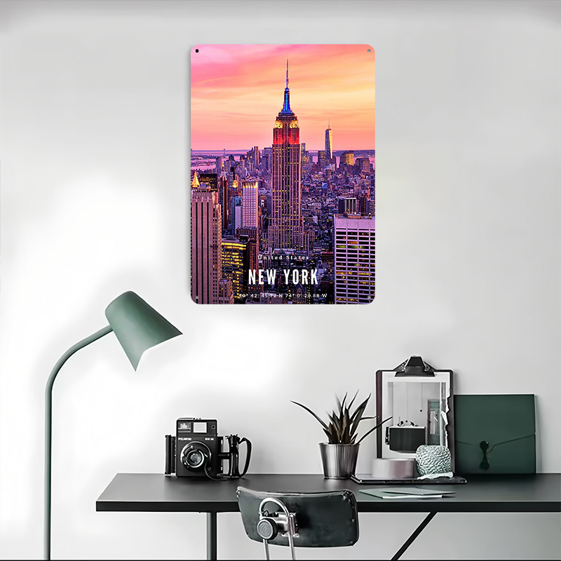 Plakat z panorama Nowego Jorku – Retro Gaming York recenzja i cena